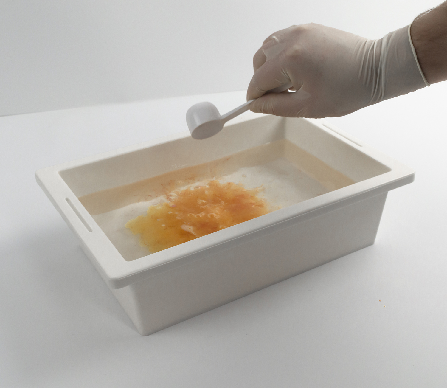 IDactiv QUANTUM Instrument Disinfectant Powder - Image 9